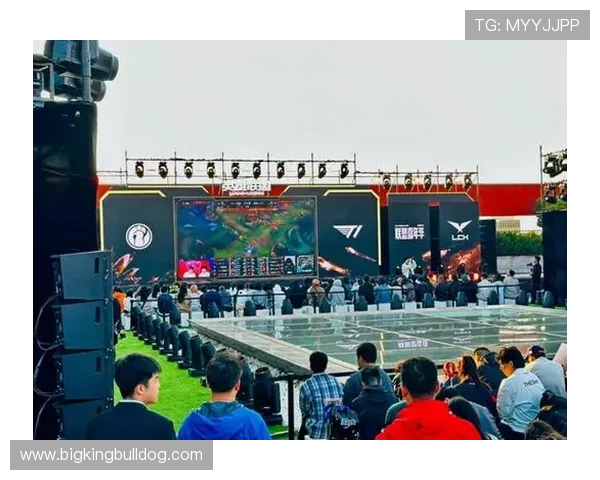 全民电竞盛宴！东东电竞顶级赛事规格，金牌主持全程直击！(2)